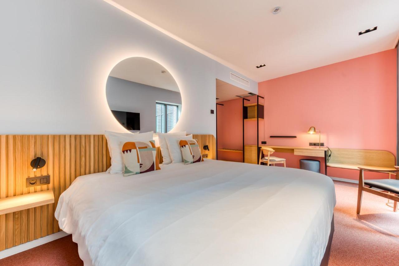 Mah Hotel Saint-Ghislain エクステリア 写真